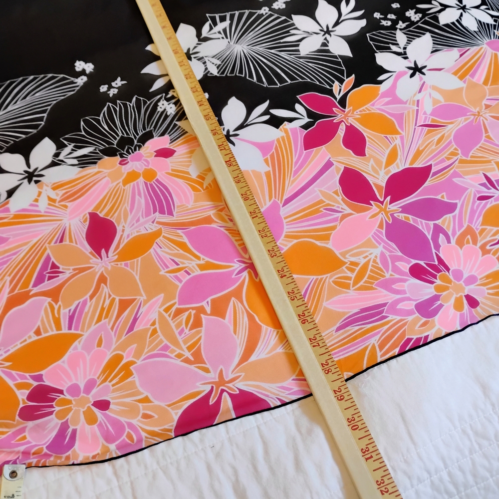 Floral Sarong Wrap in Black and Pink - Picture 6 of 10